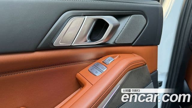 BMW X7 (G07) xDrive 40d Design Pure Excellence 6인승, 2023 17