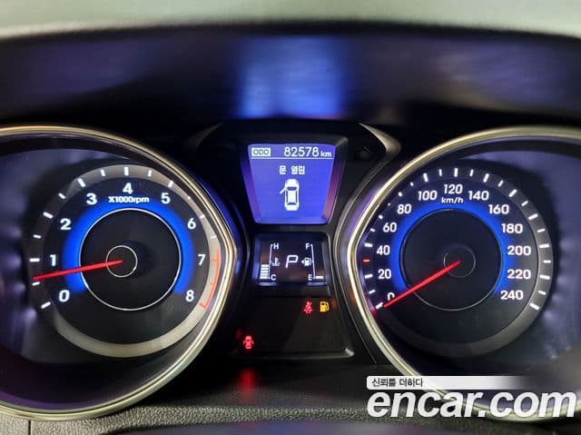 Hyundai Avante MD M16 GDI top, 2012 10