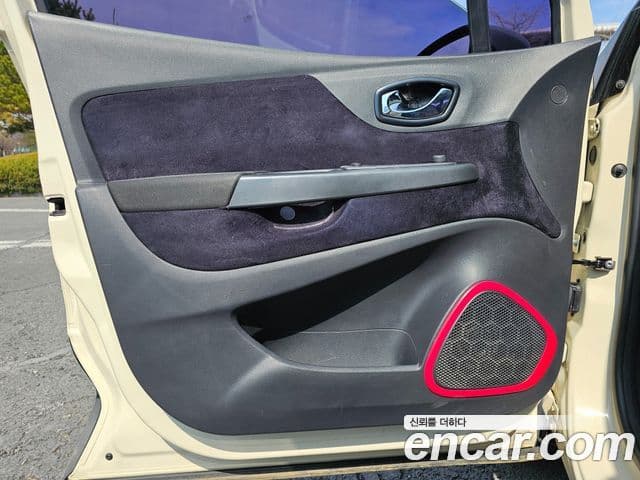 Renault Korea(Samsung) QM3 LE, 2017 15