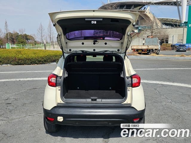 Renault Korea(Samsung) QM3 LE, 2017 18