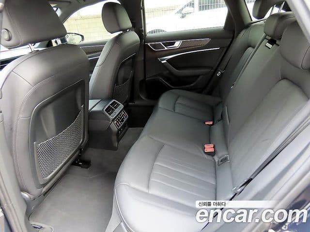 Audi A6 (C8) Premium, 2023 11