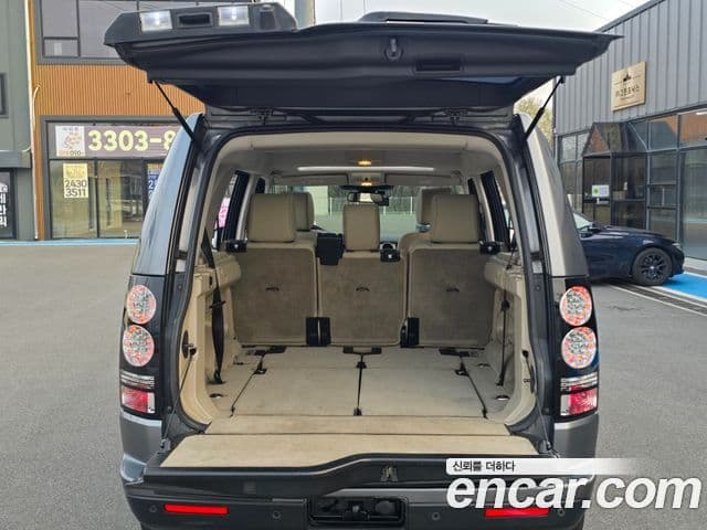 Land Rover Discovery 4 3.0 SDV6 SE, 2016 18