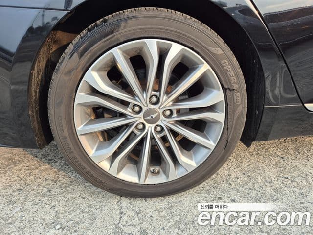 Hyundai Genesis DH Modern, 2014 16