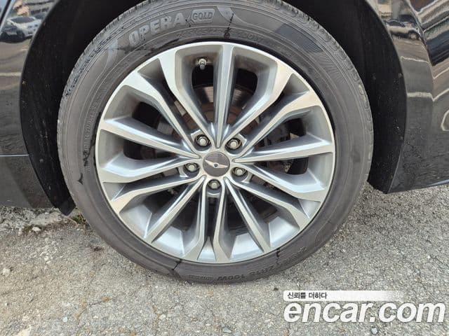 Hyundai Genesis DH Modern, 2014 17