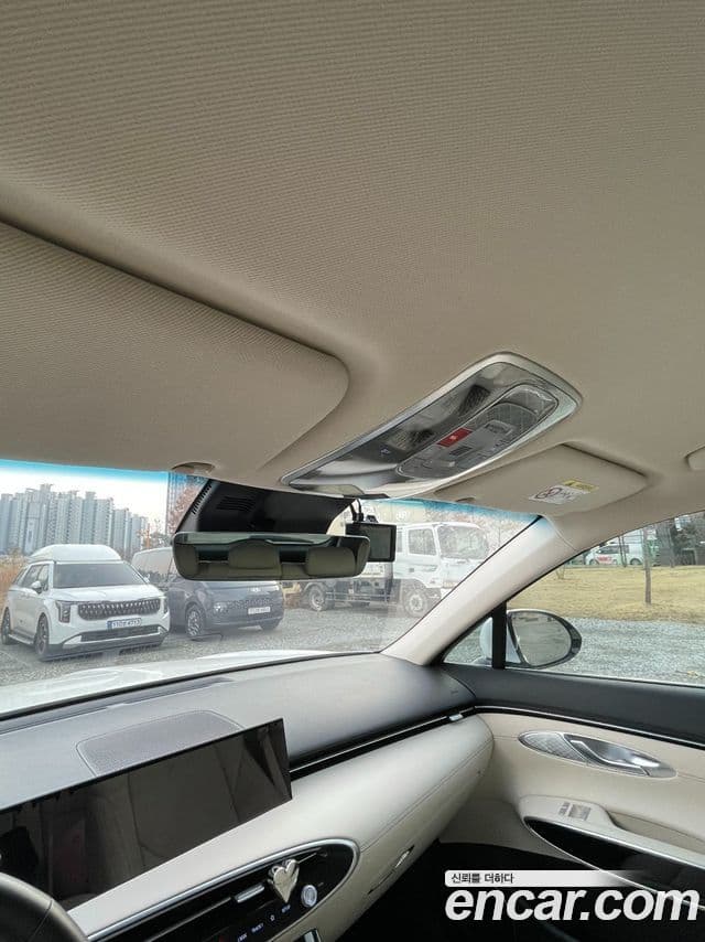 Genesis GV70, 2025 9