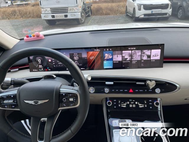 Genesis GV70, 2025 11