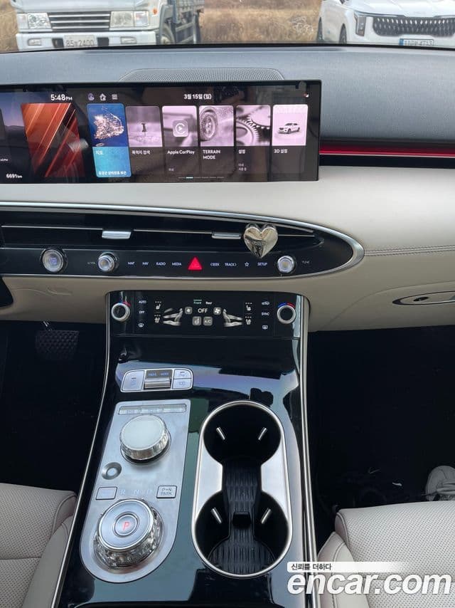 Genesis GV70, 2025 12