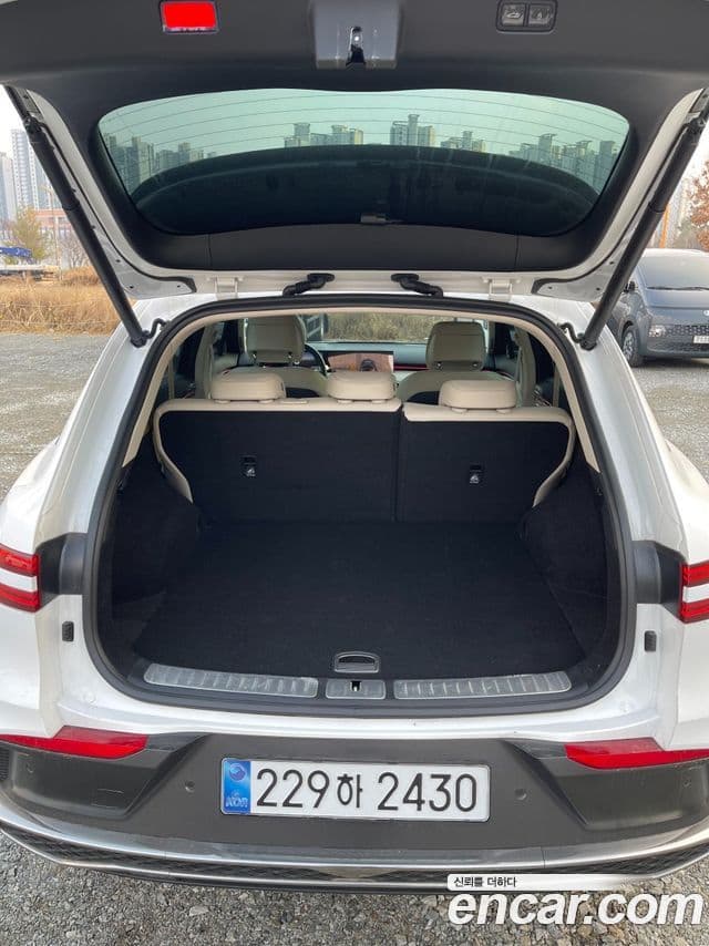 Genesis GV70, 2025 18