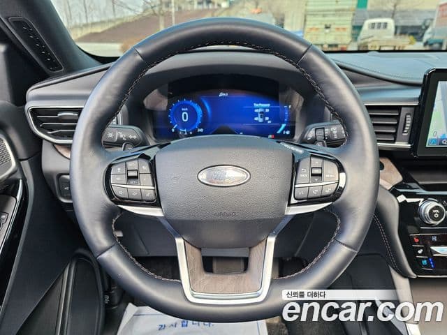 Ford Explorer 6세대 3.0 Platinum 4WD, 2021 9