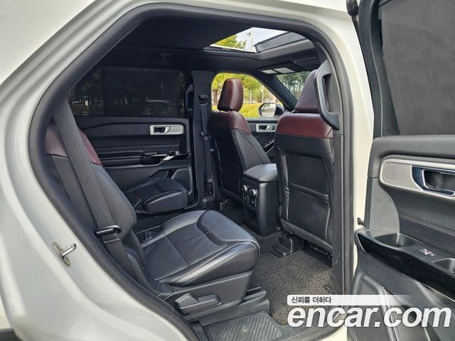 Ford Explorer 6세대 3.0 Platinum 4WD, 2021 12