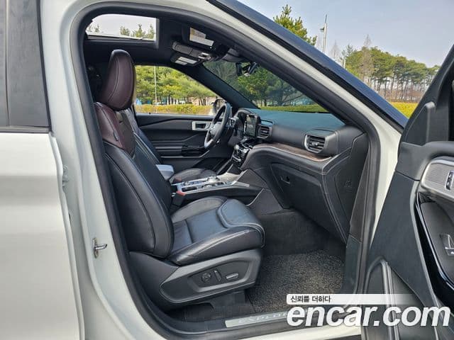 Ford Explorer 6세대 3.0 Platinum 4WD, 2021 13