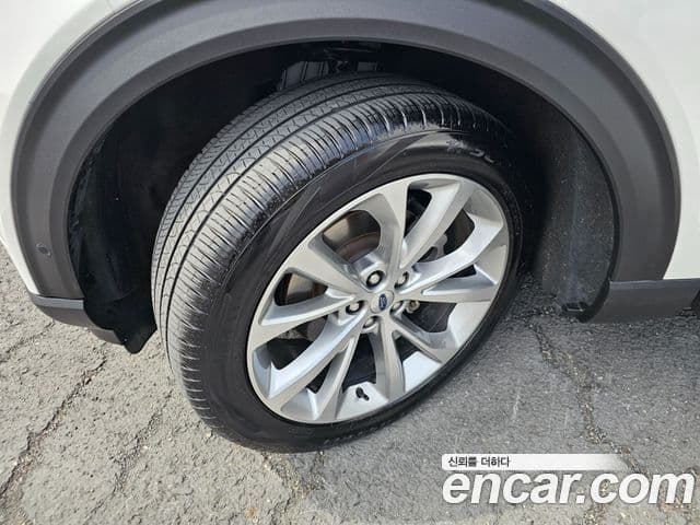 Ford Explorer 6세대 3.0 Platinum 4WD, 2021 20