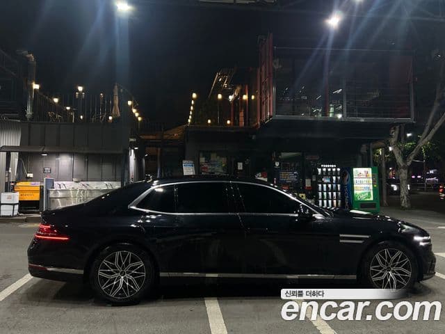 Genesis G90 (RS4) чёрный, 2022 4