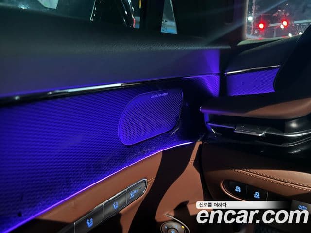 Genesis G90 (RS4) чёрный, 2022 7