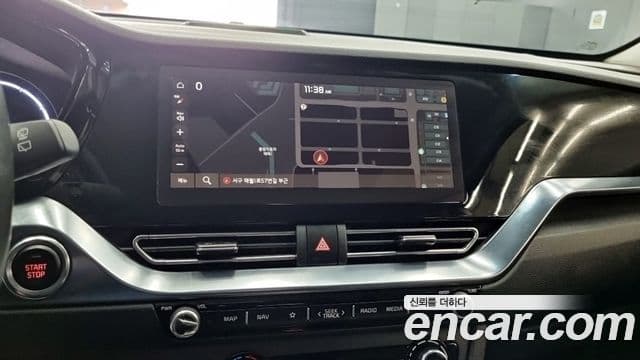 Kia Niro Plus Light (таксомоторный тип), 2024 11