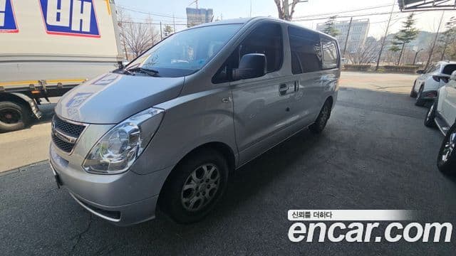 Hyundai Grand Starex CVX Deluxe, 2010 2