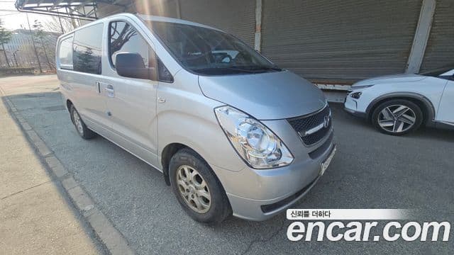 Hyundai Grand Starex CVX Deluxe, 2010 3
