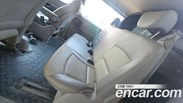 Hyundai Grand Starex CVX Deluxe, 2010 6