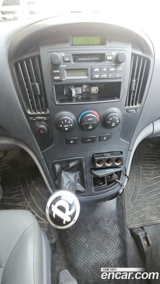 Hyundai Grand Starex CVX Deluxe, 2010 8