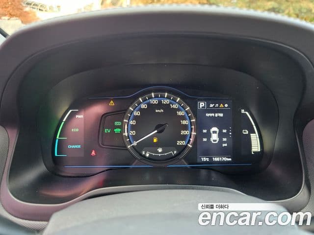 Hyundai Ioniq гибрид, 2019 6