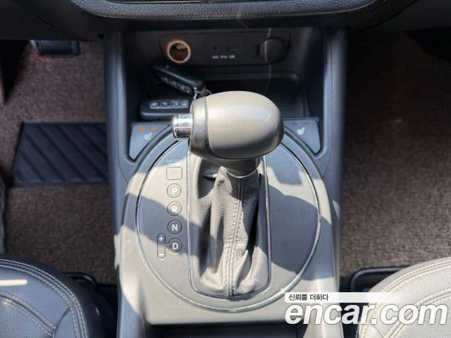 Kia Sportage R топовая версия, 2012 9