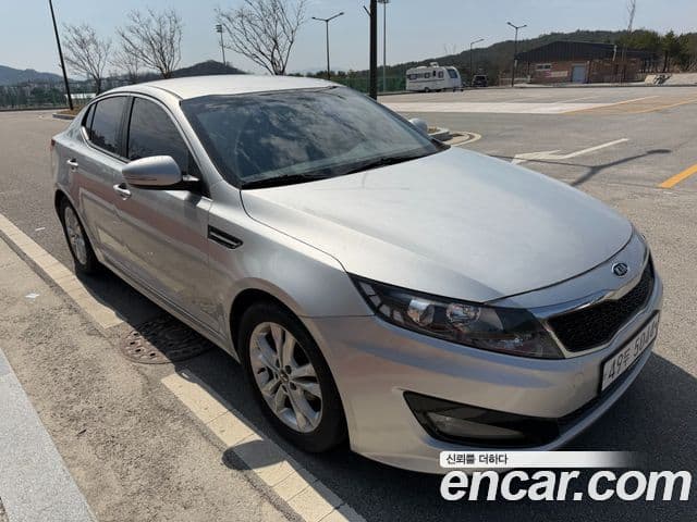 Kia K5 Luxury, 2012 3