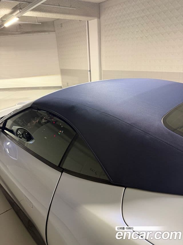 Ferrari 로마 3.9 Spyder, 2024 10