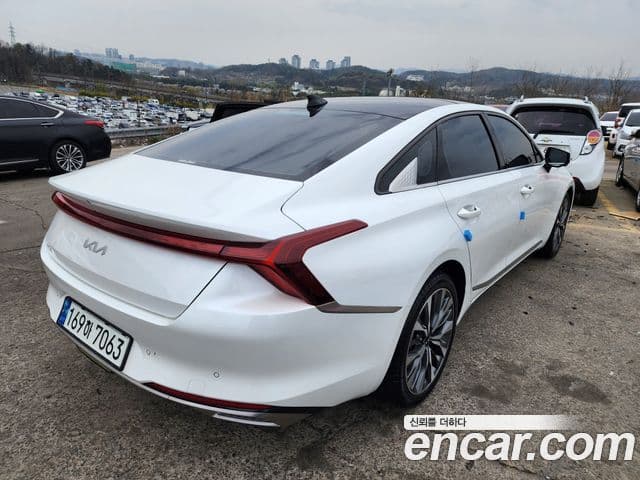 Kia K8 Signature, 2022 6