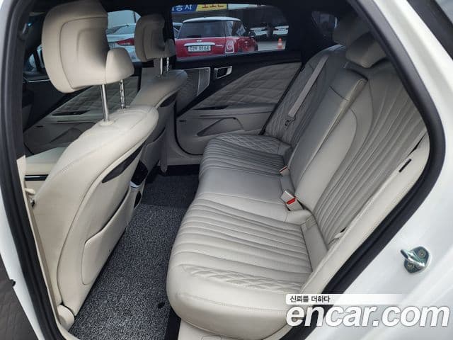 Kia K8 Signature, 2022 9