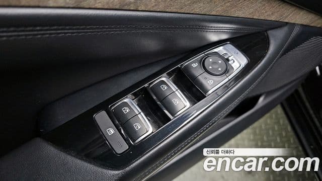 Kia K8 Standard(таксомоторный тип), 2023 14