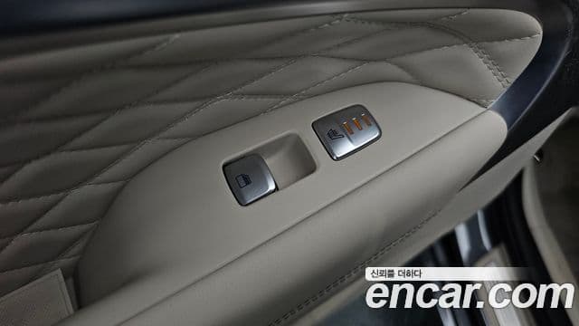 Genesis G70 Prestige, 2019 19