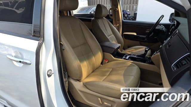 Kia All New Carnival Noblesse, 2017 10