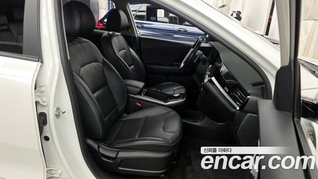 Kia Niro EV Prestige, 2022 12