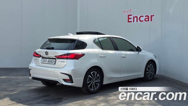 Lexus CT200h ZWA10, 2019 2
