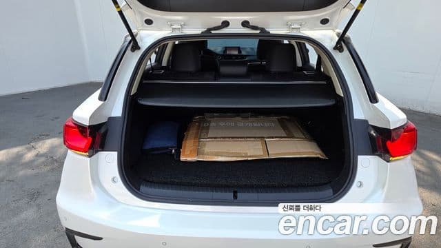 Lexus CT200h ZWA10, 2019 20