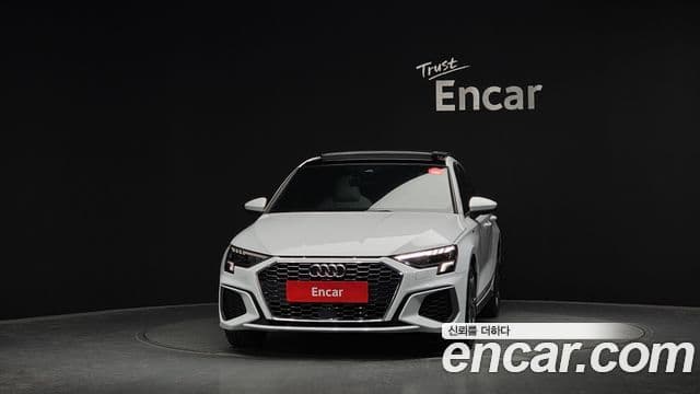 Audi A3 (8Y) Premium, 2023 3