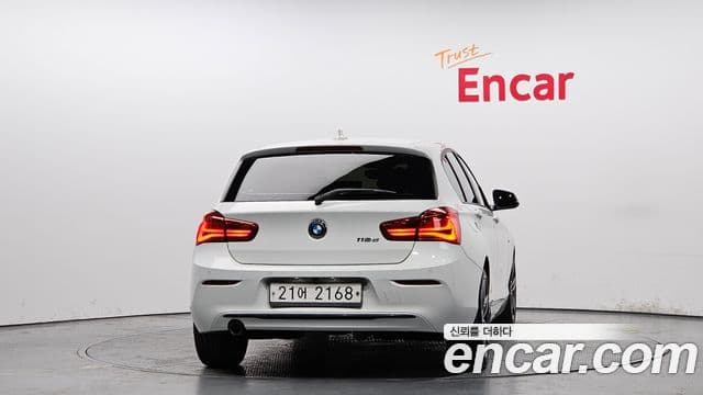 BMW 1시리즈 (F20) 118d Sport 5도어, 2017 4