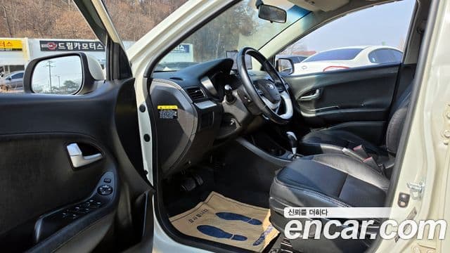 Kia All New Morning Luxury, 2014 10