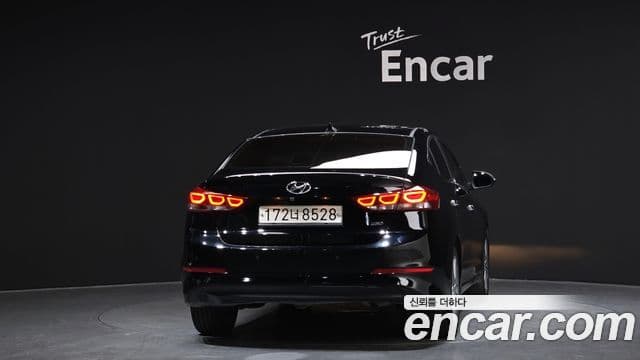 Hyundai Avante AD Premium, 2018 4