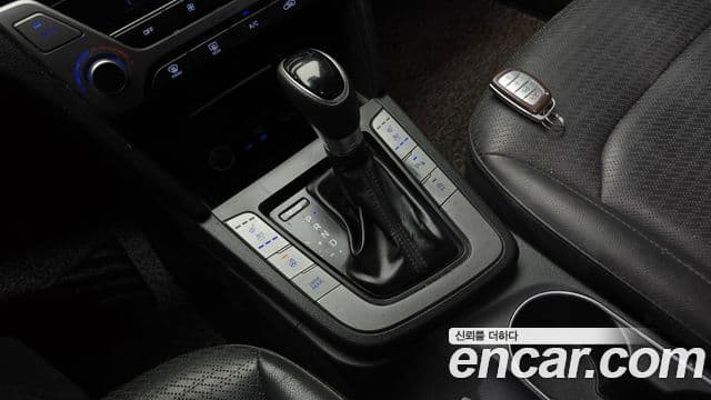 Hyundai Avante AD Premium, 2018 9