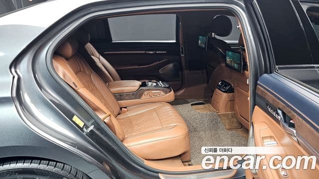 Genesis G90 лимузин Prestige, 2021 12