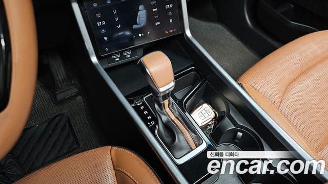 KG모빌리티(SsangYong) Torres T7, 2023 9