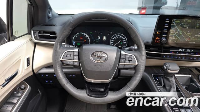 Toyota Sienna 4세대, 2023 13