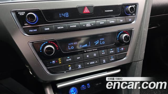 Hyundai LF Sonata Premium, 2015 17