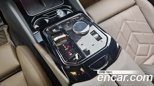 BMW 5시리즈 (G60) 520i M Sport, 2024 9