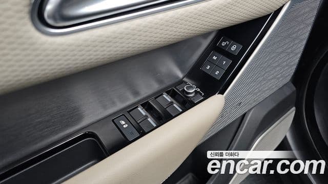 Land Rover Range Rover Velar 3.0 D300 R-Dynamic SE, 2018 17