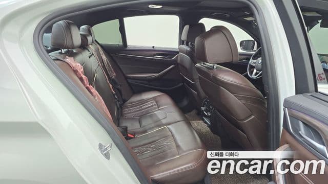 BMW 5시리즈 (G30) 520d xDrive M Sport Plus, 2018 12
