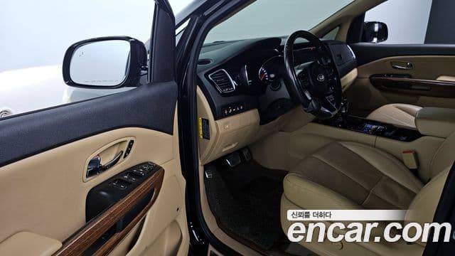 Kia All New Carnival President, 2018 11