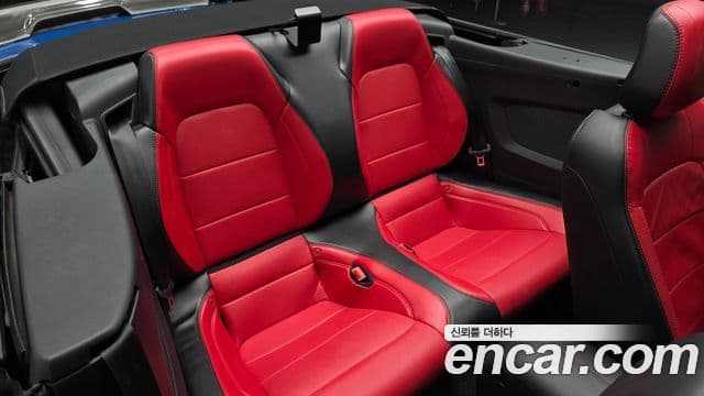 Ford Mustang GT кабриолет, 2020 11