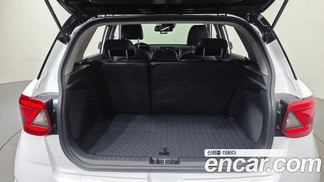 Hyundai Venue Premium, 2026 20